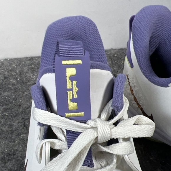 Nike LeBron Witness V5 Summit White Bronze Purple Sz 12.5 CQ9380-102 Basketball - Picture 16 of 16